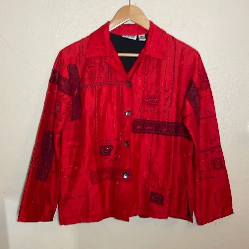 Chico’s Vintage Red Embroidered Button Front Jacket Artsy Boho Blaze size Small